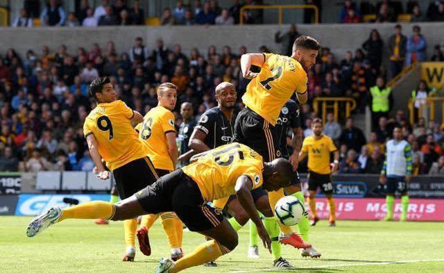  狼队终结曼城十二连胜神话  