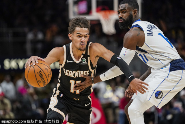  特雷杨42分对飙东契奇，老鹰加时胜独行侠  